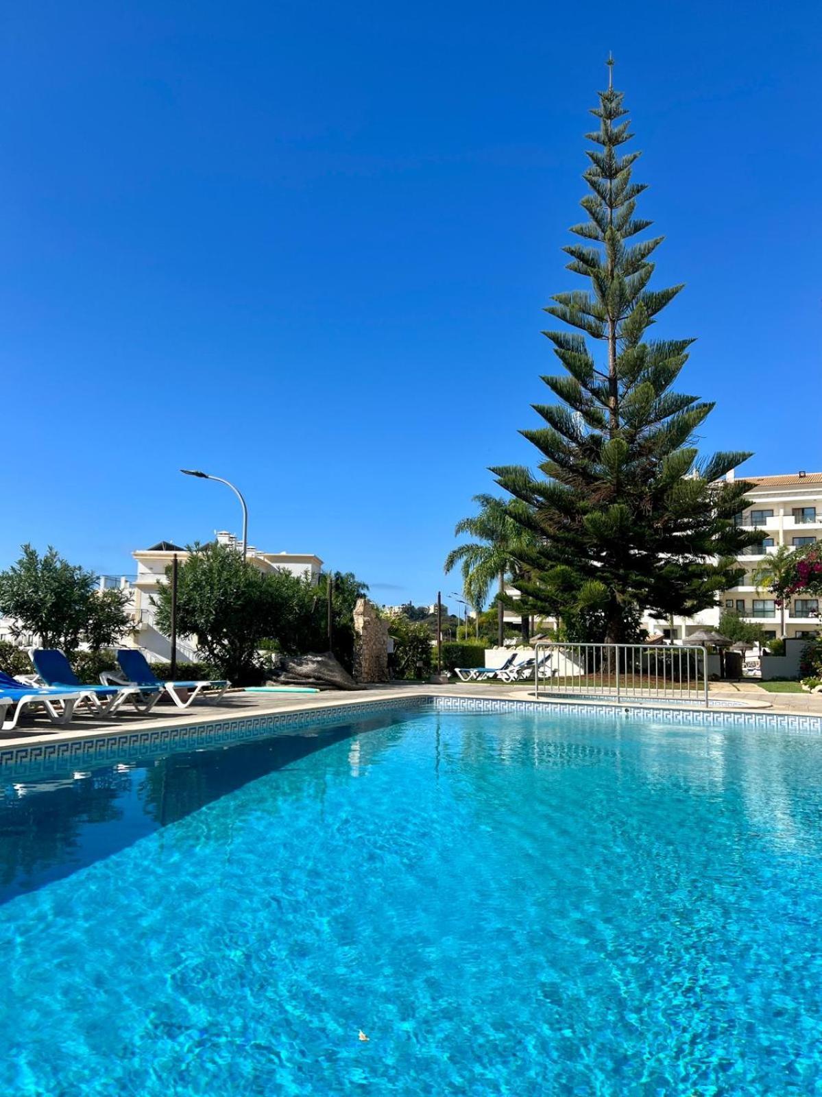 Albufeira-sea View/pool Casa Sara Linnea 1bedroom Appartement *